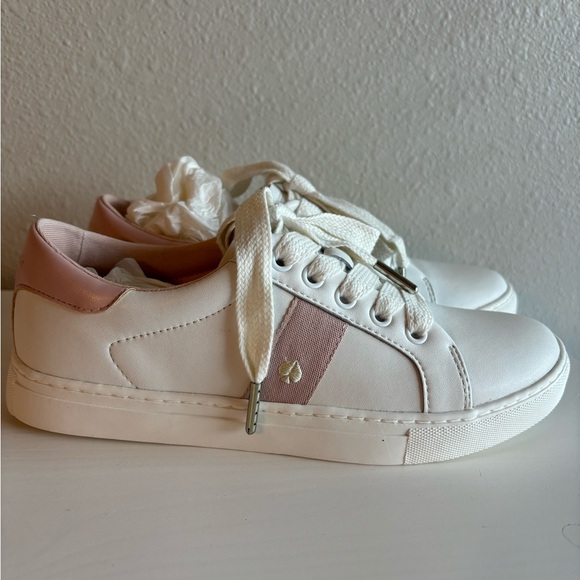 COPY - Classic Kate Spade♠️ Sneakers💕 - Picture 3 of 16